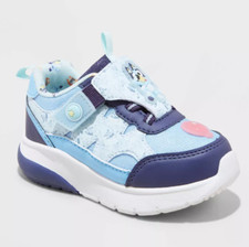 NEW Bluey Boy's Light Up Athletic Sneakers Size 6