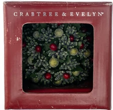 Crabtree & Evelyn Mistletoe Kissing Ball Christmas Topiary Holly Berry 3.5in