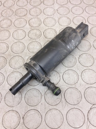 BMW E39 530 Sw (2000) 3.0 Diesel 135KW Wasserpumpe Lava Leuchttürme