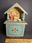 Vintage WENDT AND KUHN ERZGEBIRGE NURSERY MUSIC BOX EAST GERMANY, Brahms Lullaby