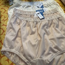 Carole Flattering Fit Undies Size 10 Nylon Brief 4 Pair 945 2 White 2 Beige