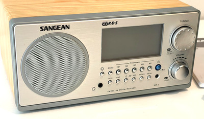 Sangean WR-2 AM/FM/RDS Radio Audio LCD Digital Receiver +Antenna & Manual