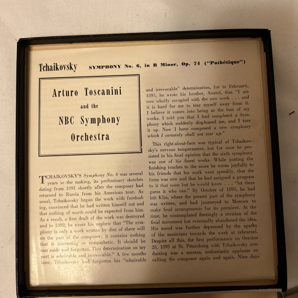 Arturo Toscanini-Tchaikovsky Pathétique Symphony 45 RPM Vinyl Record Set - RARE! - Image 2 of 4