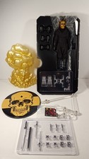 **READ DESCRIPTION**Mezco One:12 Collective G...