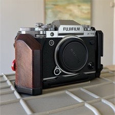 Fujifilm X-T5 Mirrorless 40MP Camera with Case and Accessories