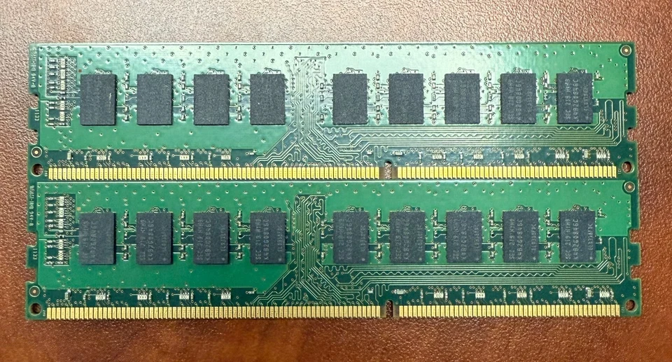 Samsung 4GB 2Rx8 PC3L-10600E DDR3L-1333MHz Memory M391B5273CH0-YH9 x2 - Image 2 of 2