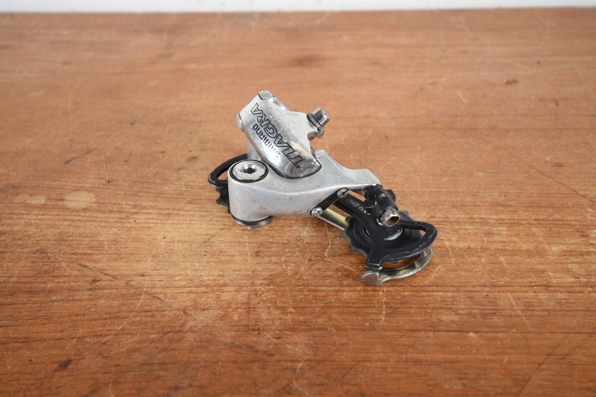 Dérailleur Arrière Shimano Tiagra 4400 - 9 Vitesses - Cage Courte - Occasion