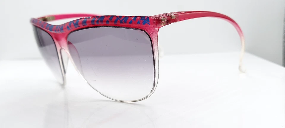 Gafas de sol vintage Foster Grant rosa azul ovaladas SOLO MARCOS EE. UU. Foto 2 de 4