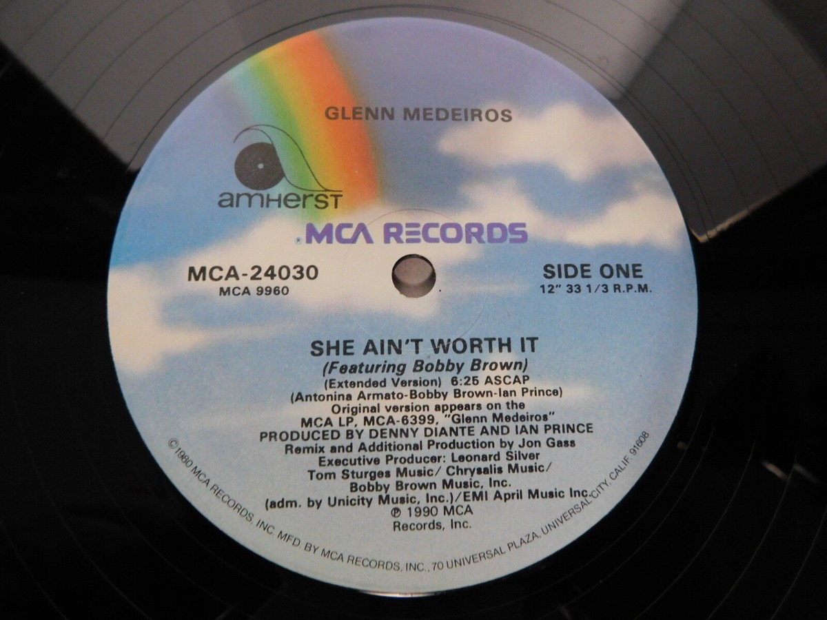 Glenn Medeiros Featuring Bobby Brown – She Ain't Worth It 12