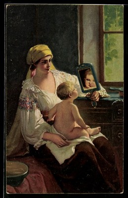 Artist postcard Stengel & Co. No. 29473: the mirror, mother holding her child one  