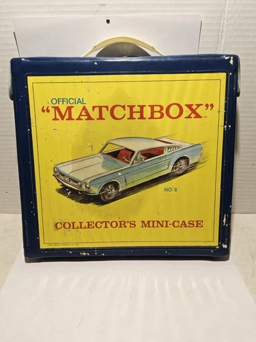 Vintage Used 1967 Official MATCHBOX No.8 Collector's Mini Case With Cars Parts