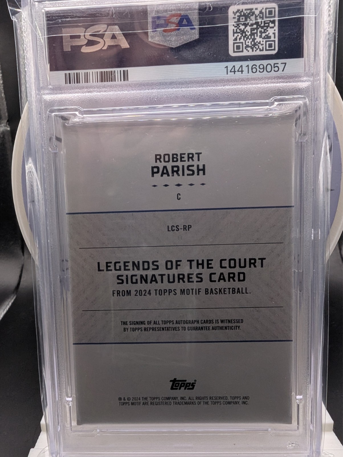 2023 Topps Motif Legends of the Court Robert Parish!Cadmium!Auto!/25!PSA 9!LCSRP view 3