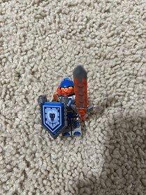 LEGO NEXO KNIGHTS: Clay's Falcon Fighter Blaster (70351)