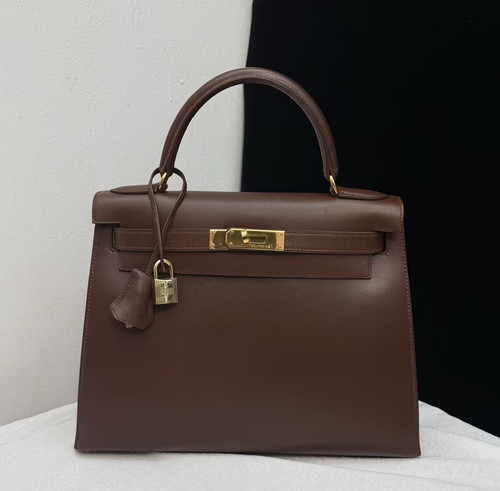 AUTH Hermès Kelly 28 Chocolat Box Calf Leather Gold Hardware Shoulder Bag