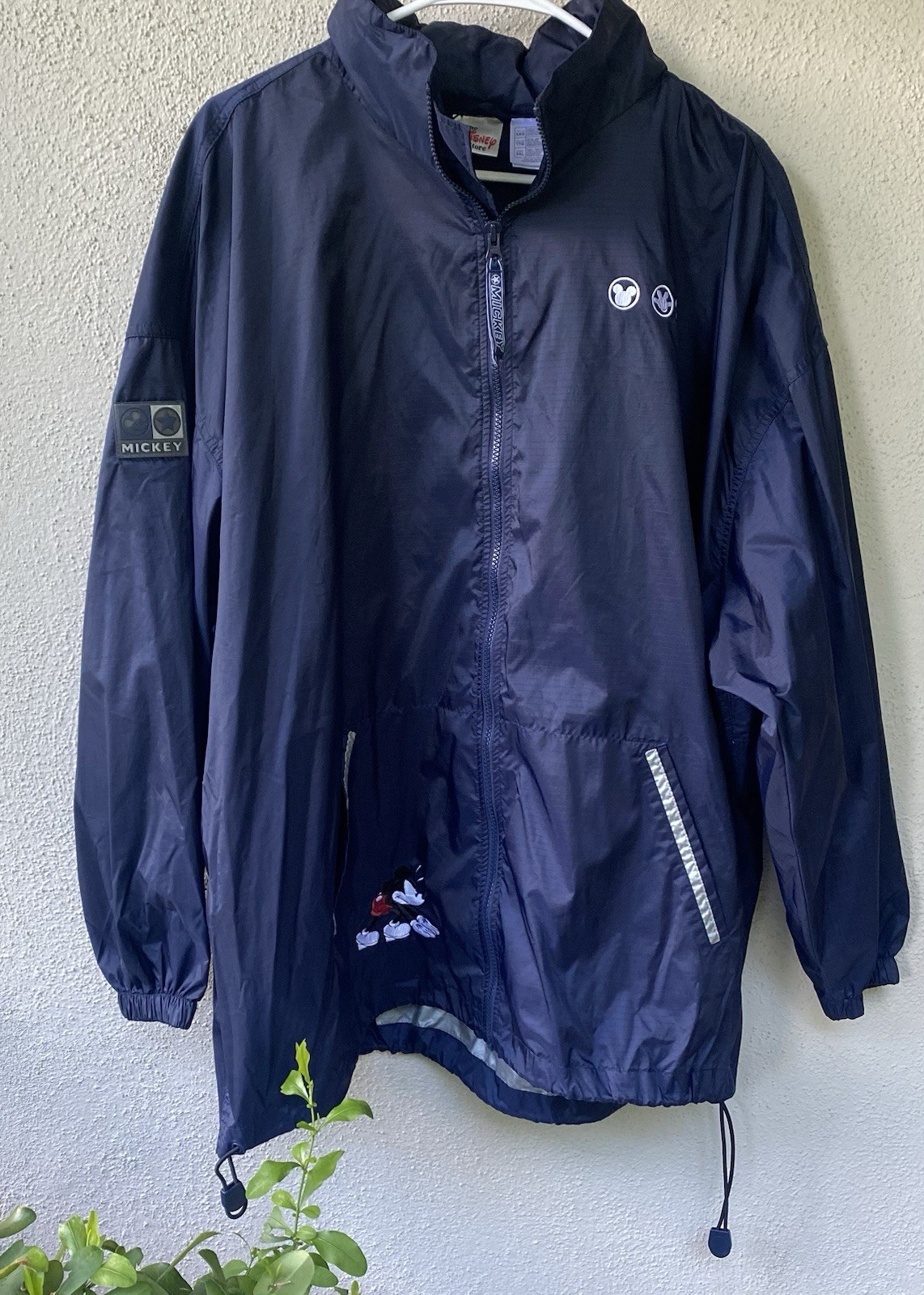 Disney Store Mickey Mouse Navy Blue Nylon Embroidered XXL Jacket