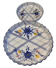Quiche And Torte Baking Dishes Set Of Two Nesting Blue Plaid 11” and 7.5”