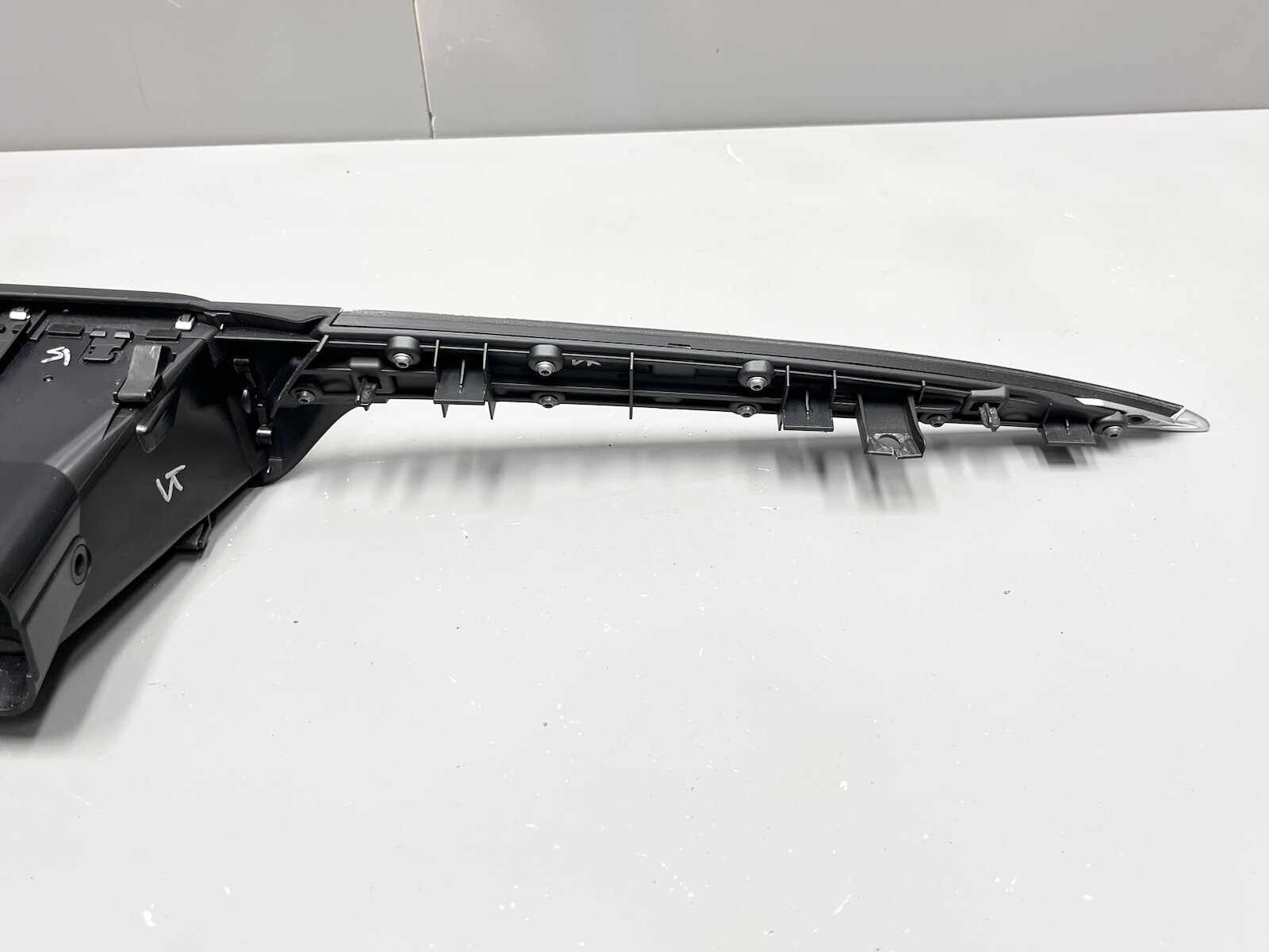 ⭐️2017-2020 MASERATI LEVANTE DASH RIGHT BEZEL MOLDING AC AIR VENT GRILLE OEM