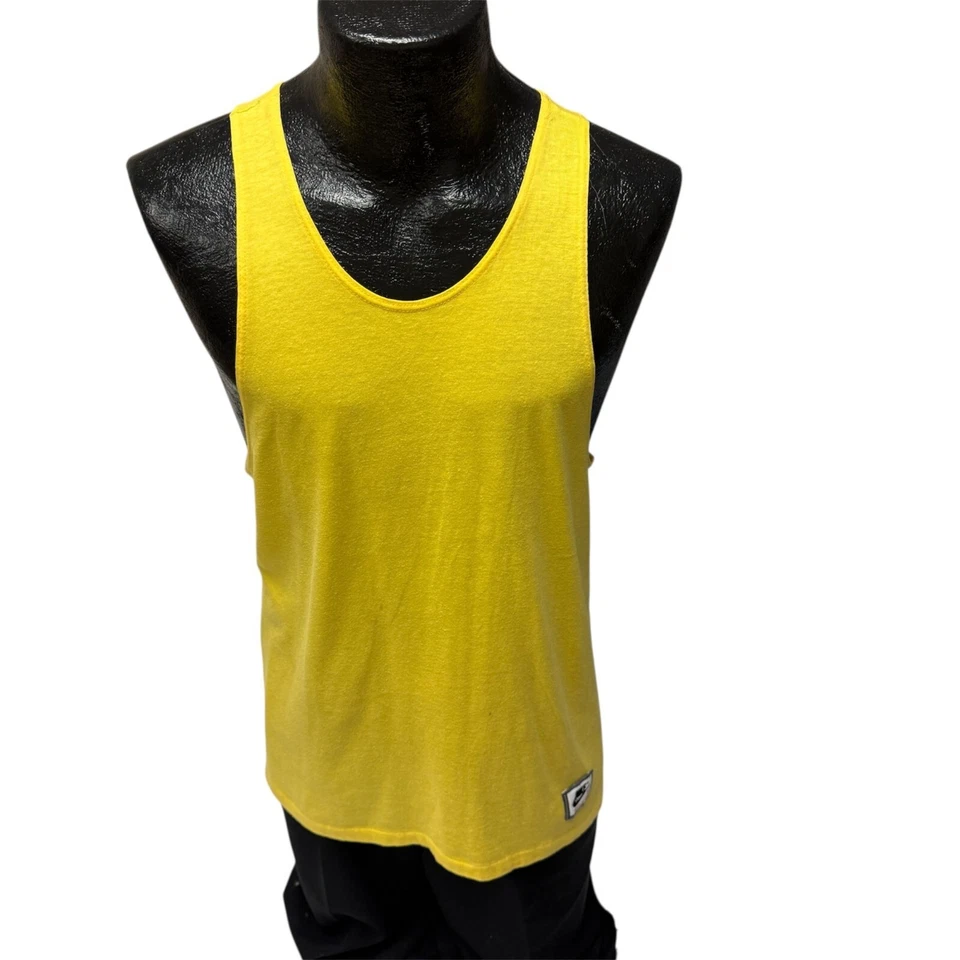 Camiseta sin mangas Nike AMARILLA de colección años 80 etiqueta roja logotipo atlético entrenamiento 50/50 camisa MÚSCULO Foto 2 de 4