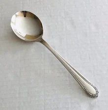 International Silver Wm Rogers 1941 California Blossom Round Bowl Soup Spoon