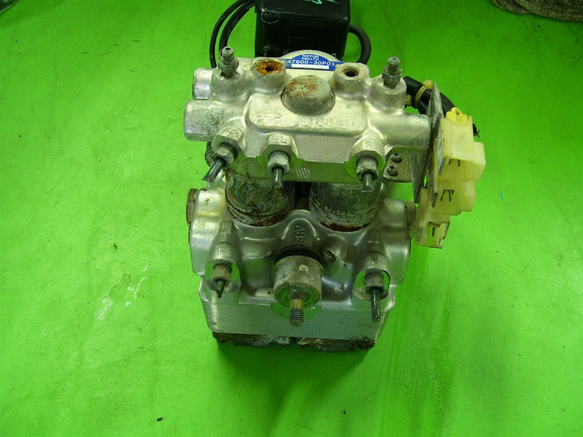 1990-1993 Nissan 300ZX Z32 2+0 ABS Brake Pump 4760030P01 2-Seater