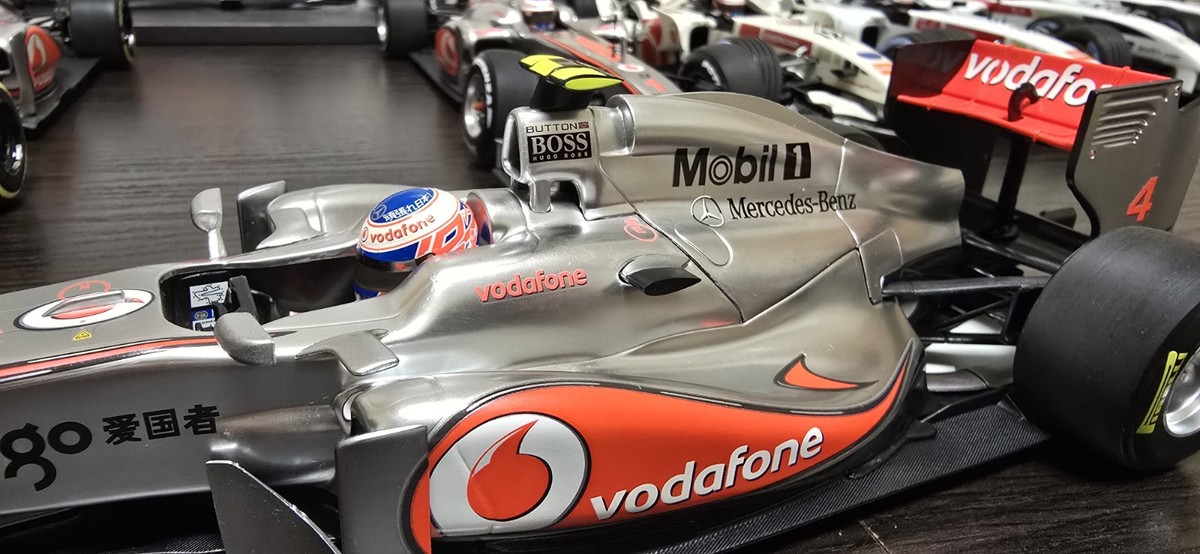 ミニカー West McLaren Mercedes 1/18 Minichamps 1998 McLaren MP4/13 #8 World Champion