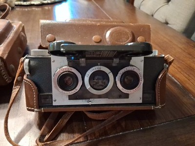 Two Cameras Stereo Realist Rangefinder Camera Leather Case