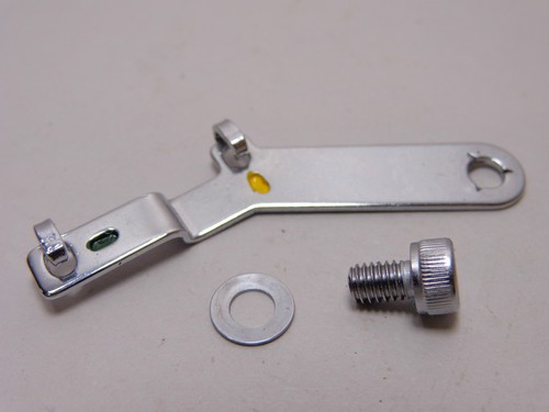 ELNA LOCK SERGER PART L5D SEWING MACHINE PRO 5  LOWER THREAD GUIDE GREEN-YELLOW - Picture 3 of 3