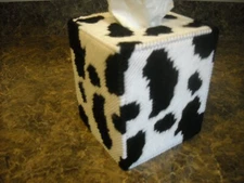 TISSUE BOX COVER - COUNTRY COW - Plastic Canvas