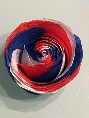 Set Of 6 Handmade Crepe Paper Flowers USA RED BLUE Party Decor Streamer 2  Inch