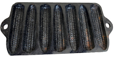 Vintage Cast Iron Mini Corn Bread Mold Pan Makes 7 3.5'' Cob Loaves Muffins