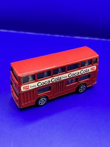 Bus Coca-Cola à deux étages Corgi Juniors Daimler Fleetline Londres (rouge 1:64) #1 - Photo 1/8