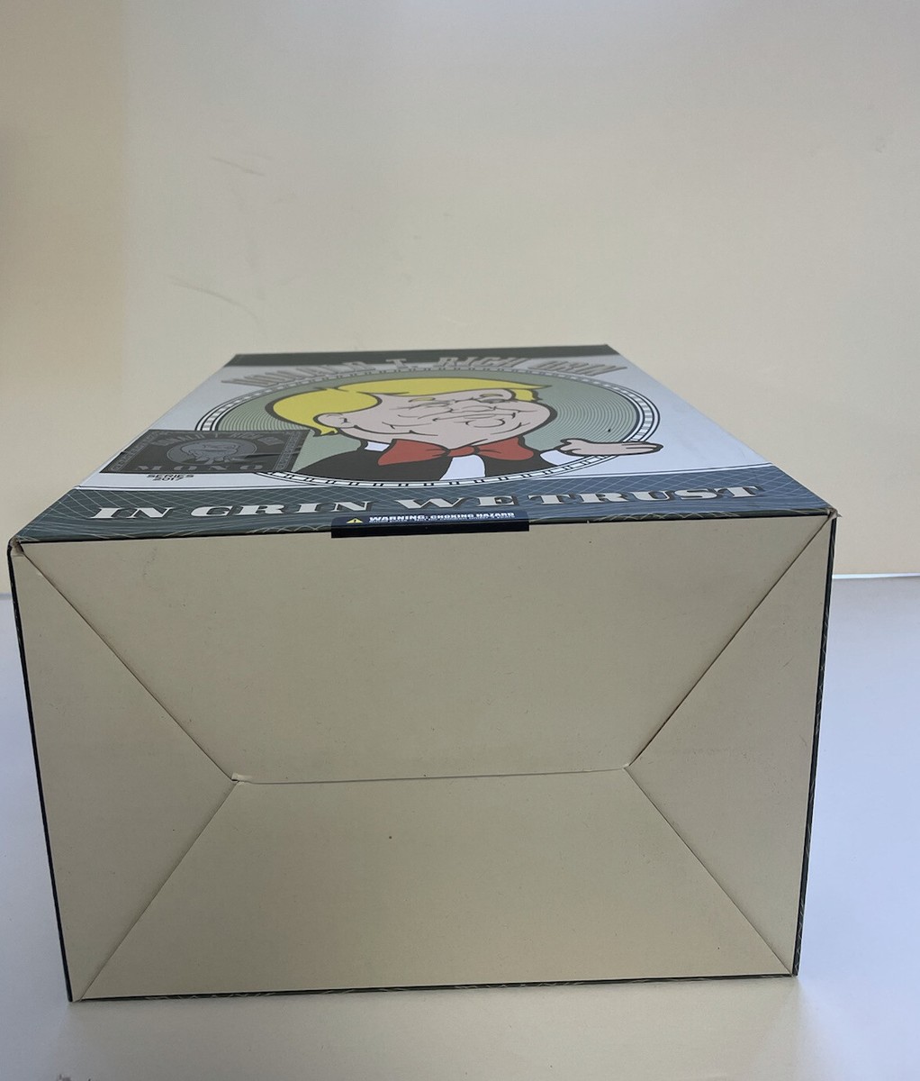 Ron English x MINDstyle: Popaganda Donald Trump Rich 12