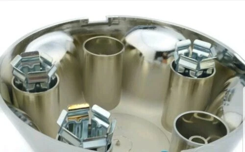 JUEGO DE 4 TAPAS CENTRALES DE CUBO DE RUEDA CROMADAS FORD RANGER EXPLORER MOUNTAINEER NUEVO Foto 2 de 2