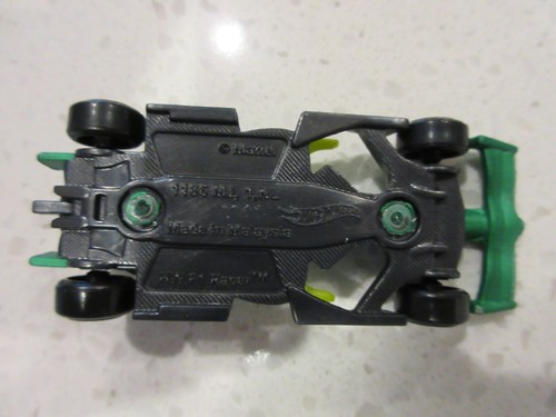 Hot Wheels HW F1 Racer GREEN 1:64 DIECAST Toy Race Car - Picture 4 of 4