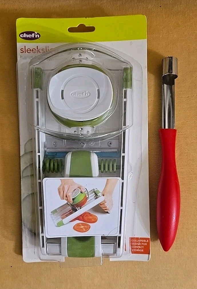 New Chef'n SleekSlice Collapsible Hand-Held Mandoline Slicer & Fruit Corer
Opens in a new window or