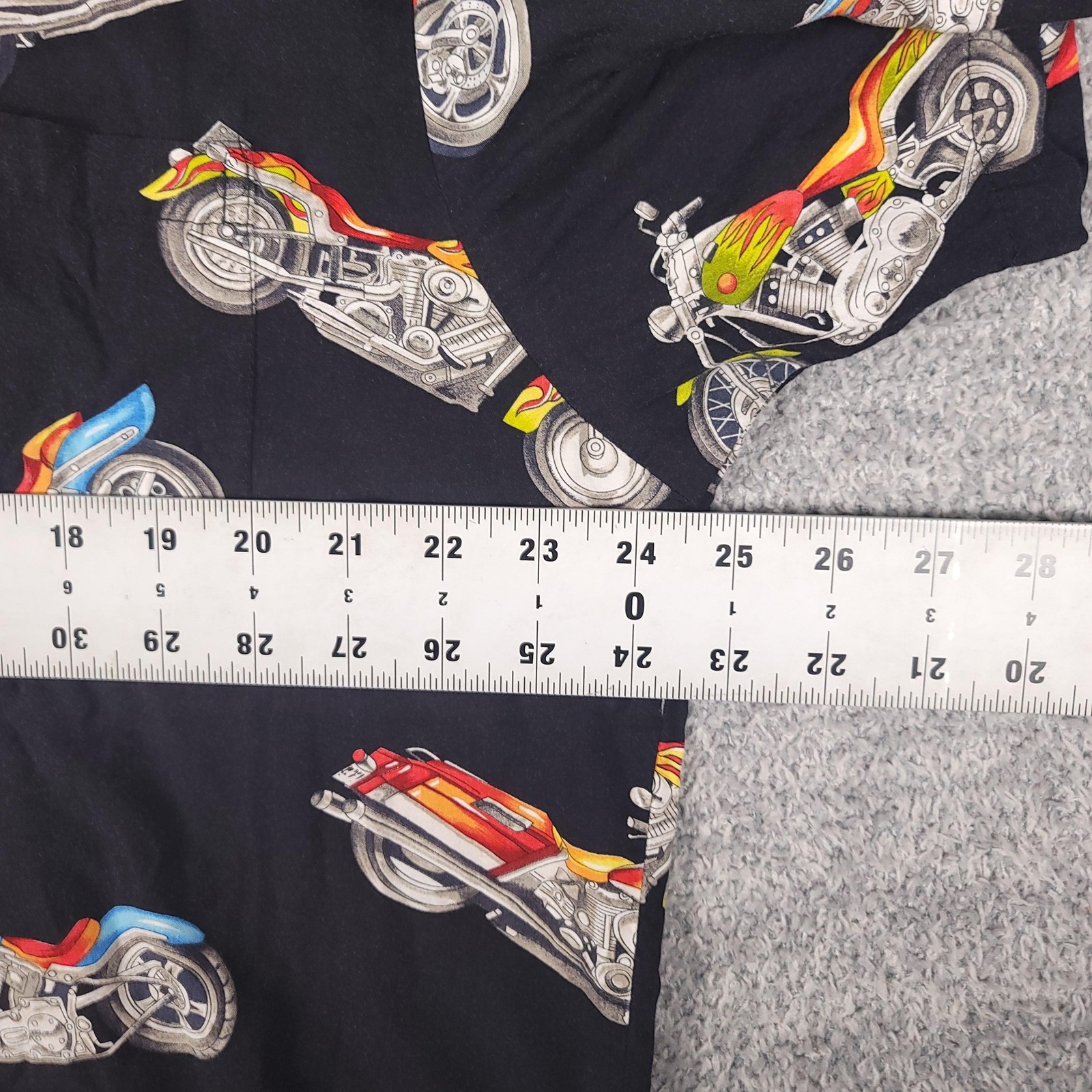 Paradise Found Shirt Mens Large Black Motorcycle Hawaiian Rayon Button Up Hawaii