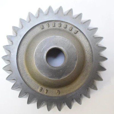 Used Engine Oil Pump Drive Gear fits John Deere 7210 7410 7510 7520 7610 R120638