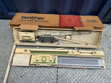 Brother KH 881 Knitting Machine - Read Description