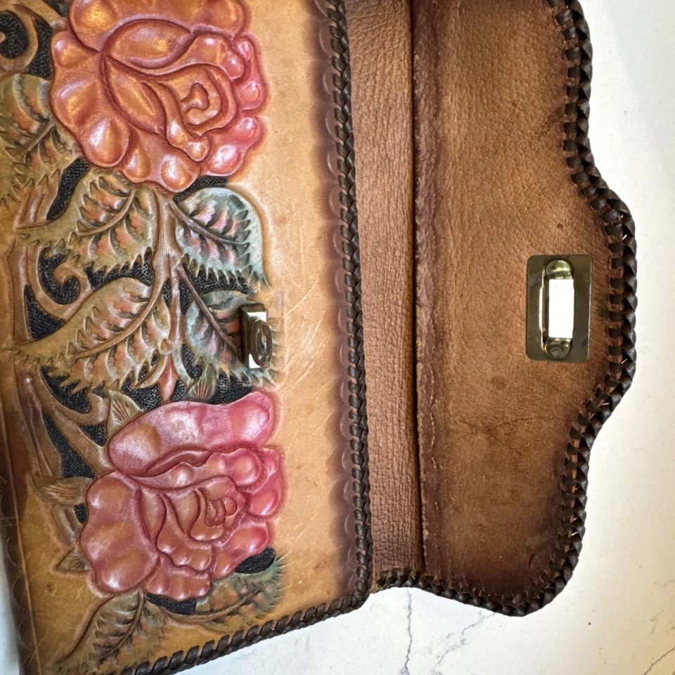Cartera de cuero vintage hecha a mano para damas hecha a mano rosa Foto 3 de 4