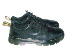 Dr. Martens  Reeder Mens Lace Up Shoes in Black Leather Size 10.UK