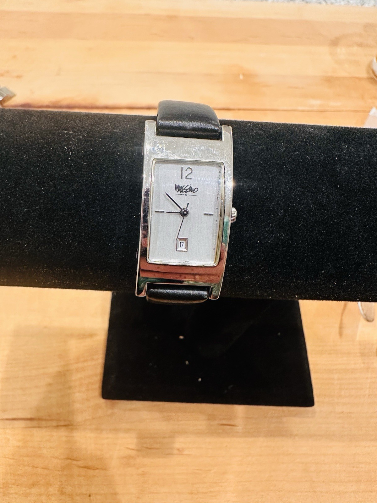 Vintage Wizard Men’s Rectangular Quartz WatchJapa… - image 4