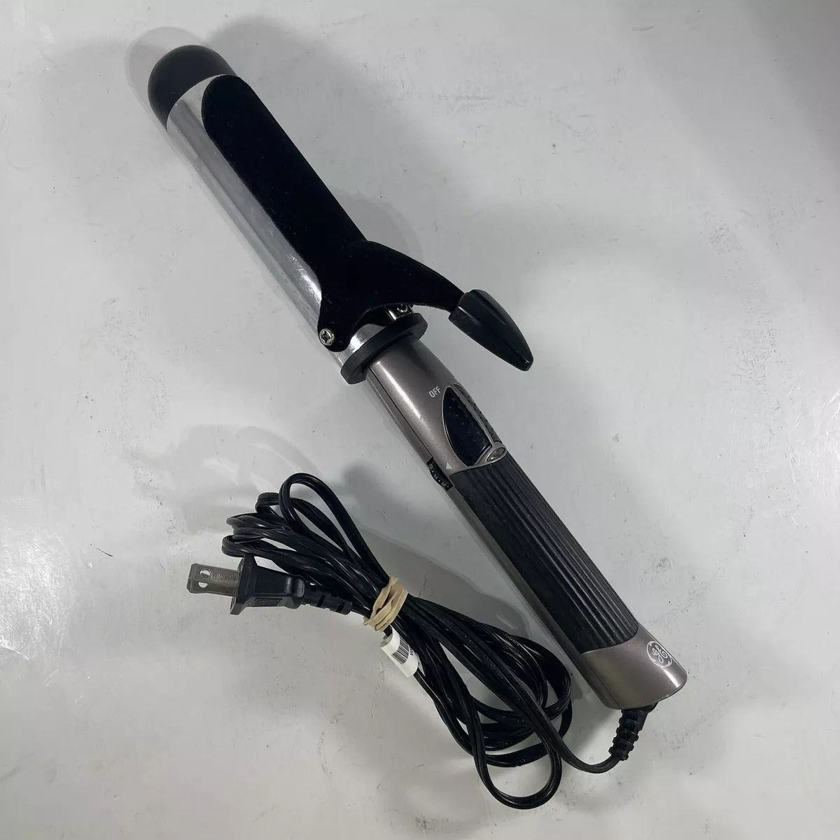 General Electric Vtg GE Instant Heat Gentle Velvet Flocked 1.5 Curling Iron