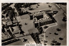 03182 Britain From The Air Senior Service Cigarette Card, Holyrood Palace