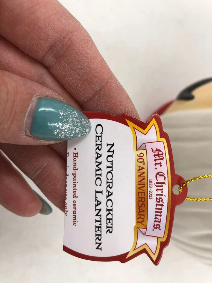 Lanterna quebra-nozes Mr. Christmas cerâmica 6 polegadas BB01B05026 - Imagem 4 de 4