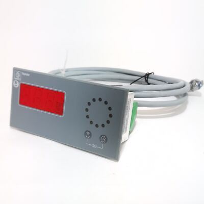 Raytheon Anschütz Repeater 133-811.NG010E02