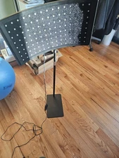 VICONOR Red Light Therapy Panel Power Cord Remote Adjustable Stand