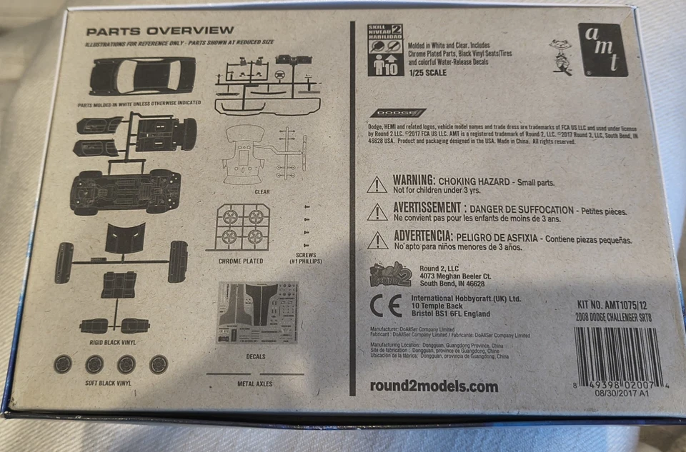 AMT 2008 Dodge Challenger SRT8, 1/25 scale Plastic Model Car Kit - AMT1075 - Image 3 of 4