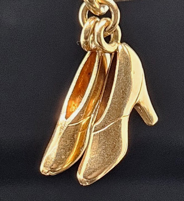 14K Gold Krementz & Co. PAIR OF HEELS Charm Pendant 3D Shoes Vintage