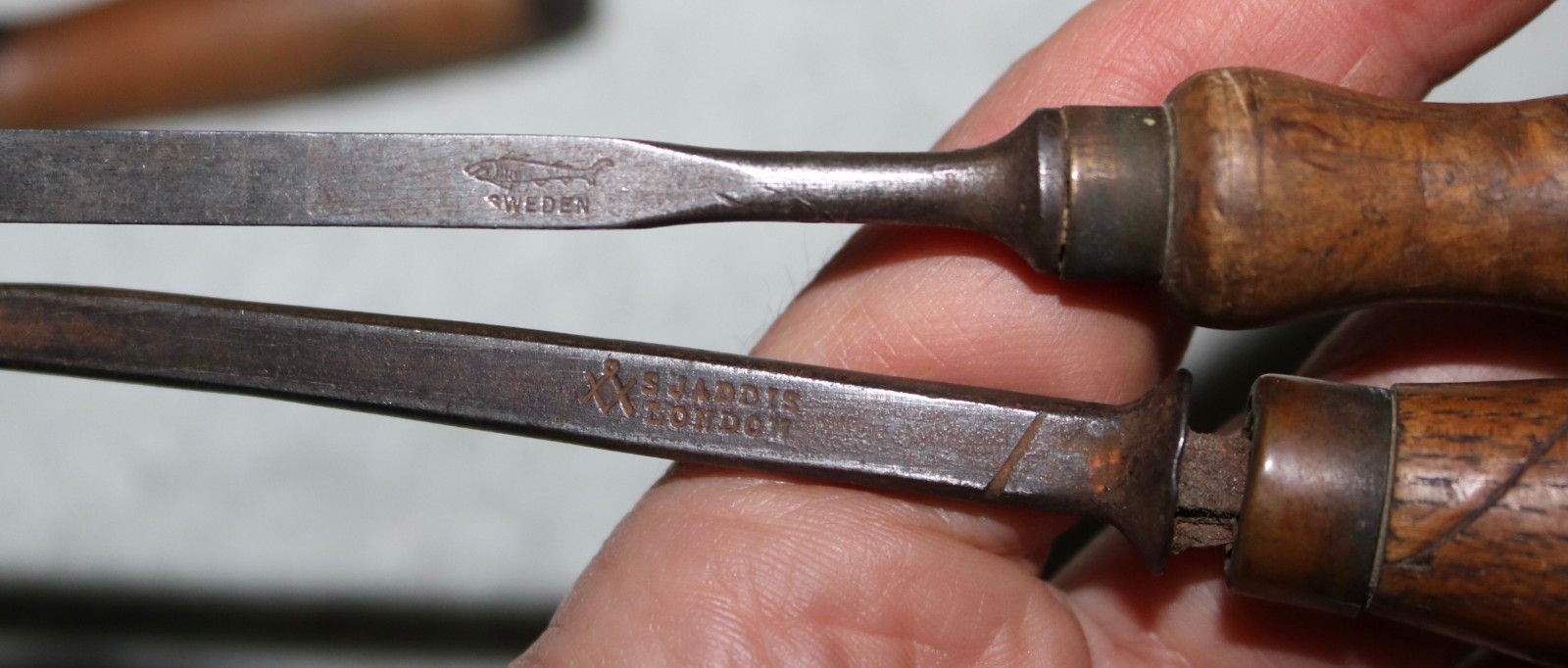 VINTAGE LOT OF 5 CARVING CHISELS/GOUGES S.J. ADDIS ERIK ANTON BERG BUCK BROTHERS