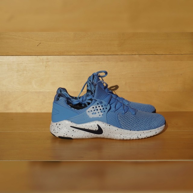nike free trainer 8